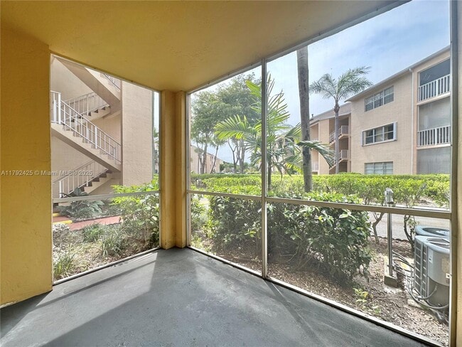 Building Photo - 15290 SW 106th Ln