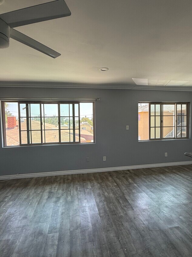 Foto principal - 11963 Truro Ave