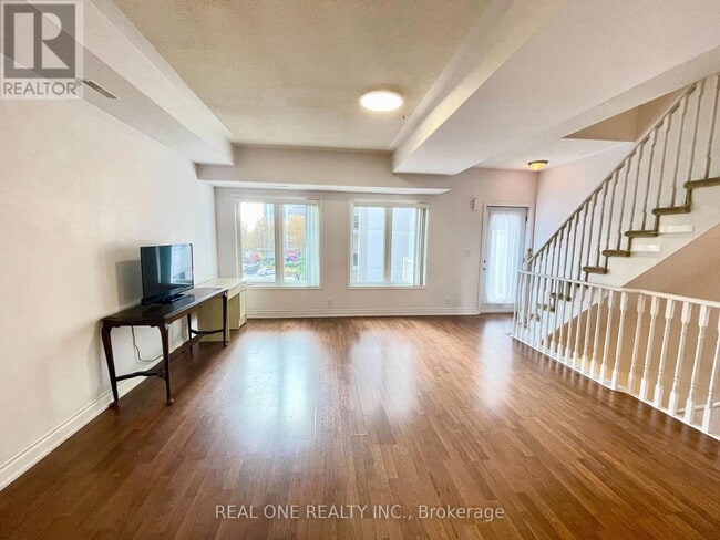 Building Photo - 25 Richgrove Dr
