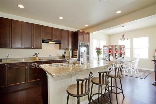 Building Photo - 6766 S Quantock Way