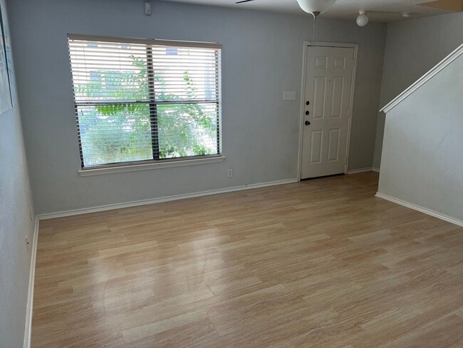 Building Photo - 3BR/2.5 Bath House in the San Antonio Medi...