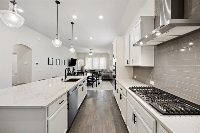 Foto del edificio - 7331 Mayapple Grove Ln