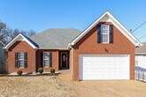 Foto principal - 721 Shandale Dr