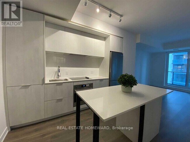 Photo du bâtiment - 35 Tubman Ave