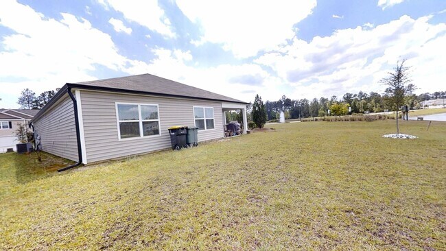 Building Photo - Charming 3BR House in Bloomingdale
