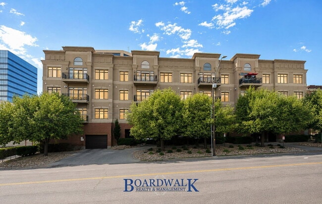 Photo - 150 S  300 E Apartment