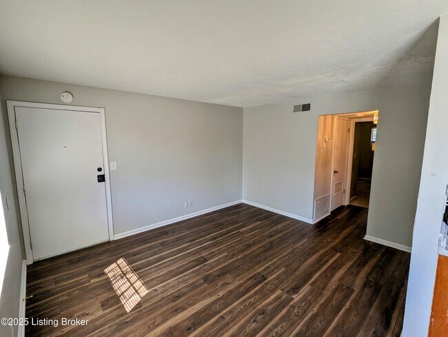 Foto del edificio - 3523 Georgetown Pl