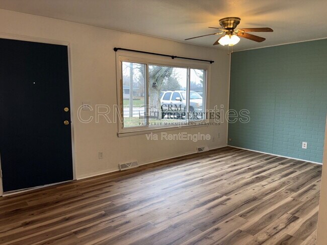 Foto del edificio - 811 Miami Blvd