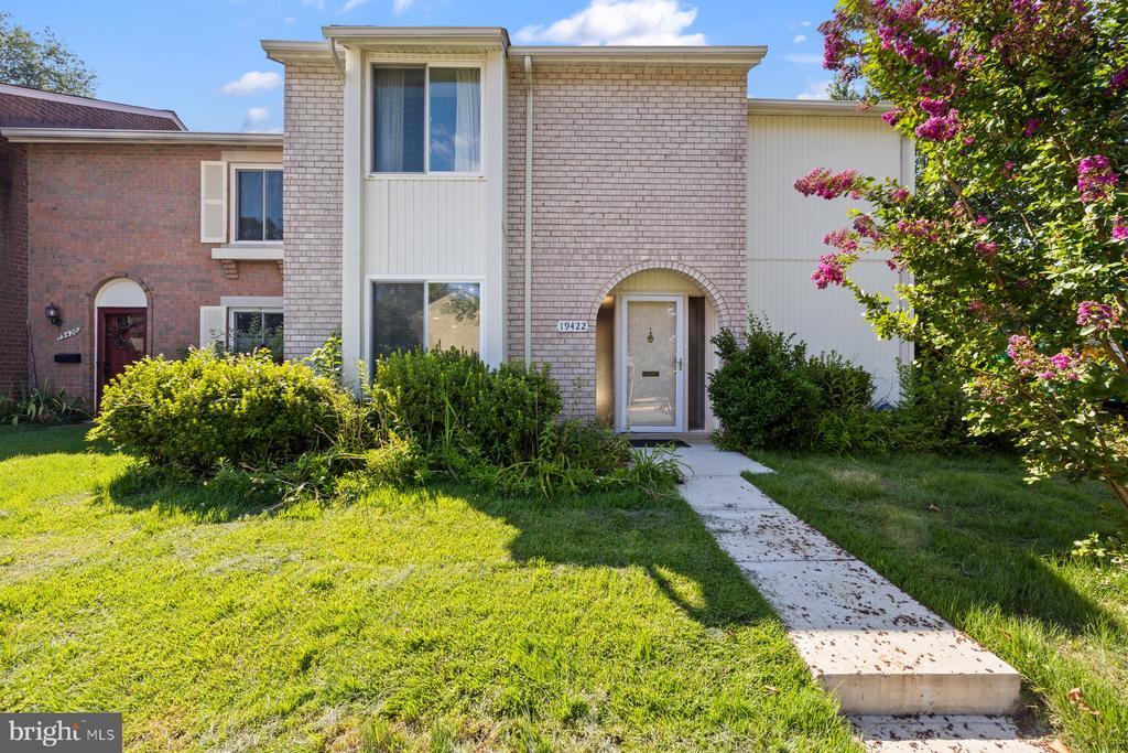 Foto principal - 19422 Thomas Farm Rd
