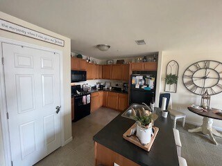 Cocina - Florin Hill Apartment Homes