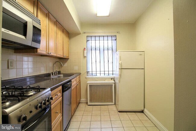 Foto del edificio - 1612 Pine St