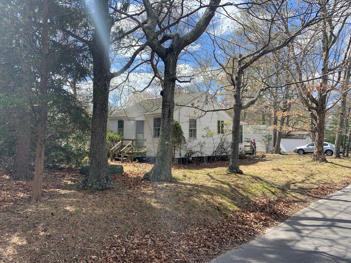 Primary Photo - 675 Wells Rd