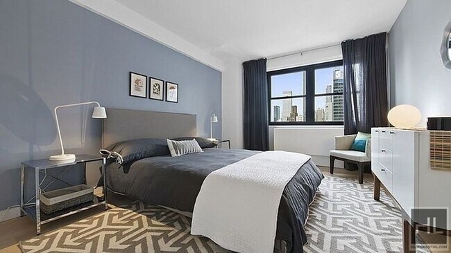 Building Photo - East 39th Street