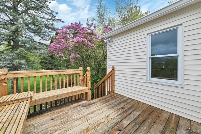 Foto del edificio - 32 Highland Dr