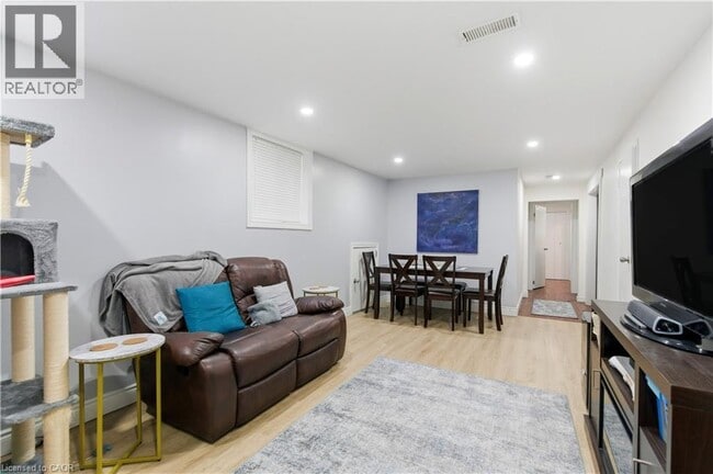 Building Photo - 111 Britten Close