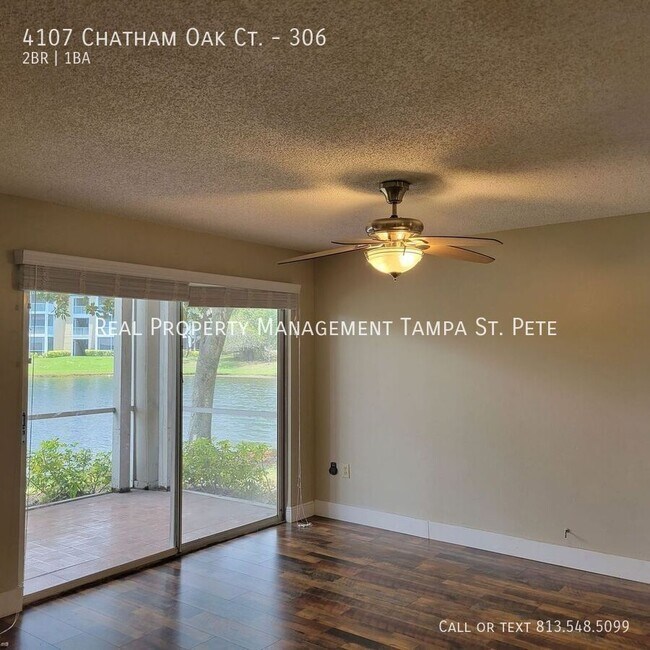 Foto del edificio - 4107 Chatham Oak Ct