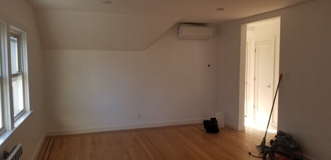 Building Photo - 6026 69th Ln