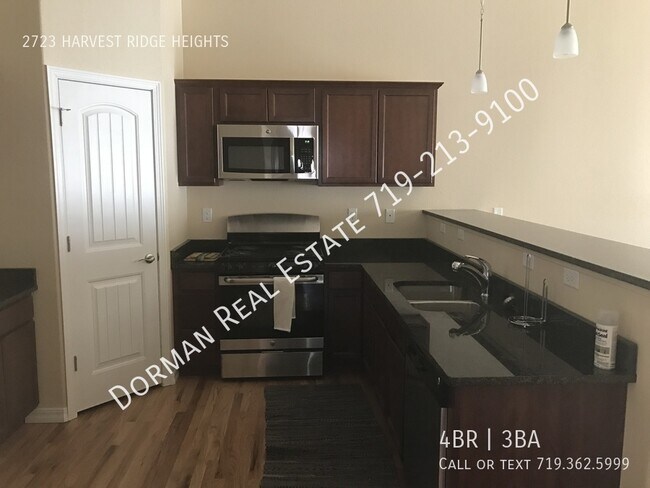 Foto del edificio - Immaculate newer town home!