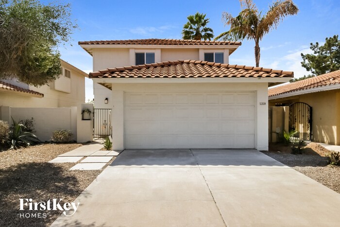 Foto principal - 5359 E Elmwood St
