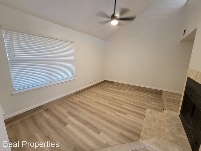 Building Photo - 2 br, 2 bath House - 907 Navidad