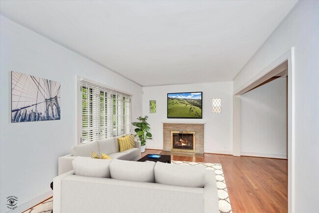 Foto del edificio - 920 Juniper Rd