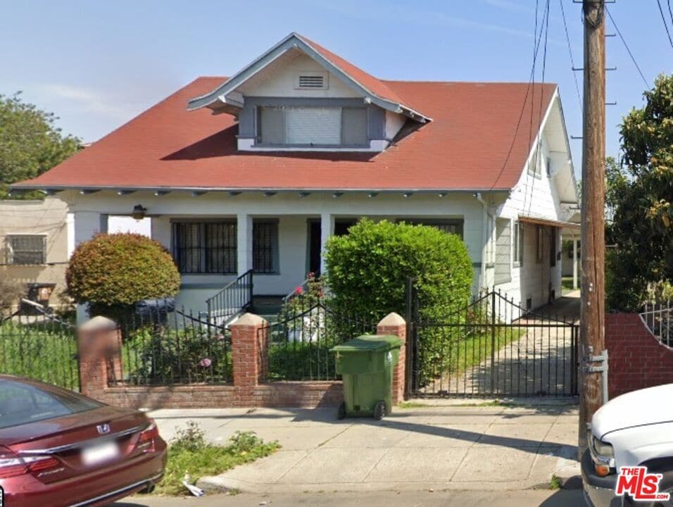 Primary Photo - 1750 Orchard Ave.