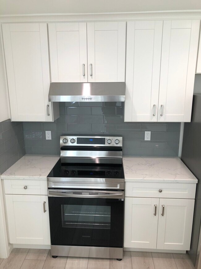 4410 Diamond St Unit 1, Capitola, CA 95010 Condo for Rent in Capitola