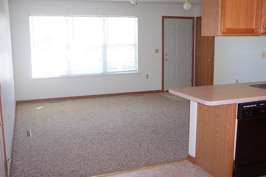 Building Photo - 804 Mary Kay Ave