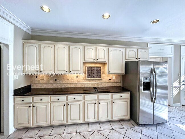 Foto del edificio - 10265 Buckland Bluff Cove