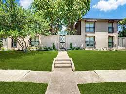 Building Photo - 4242 Buena Vista St