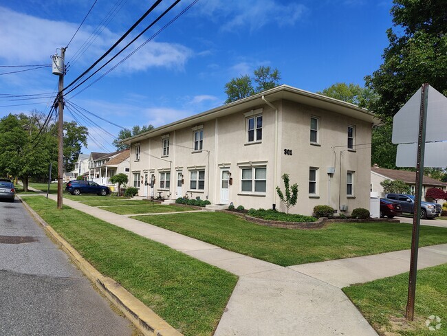 Building Photo - 301 Trenton Ave