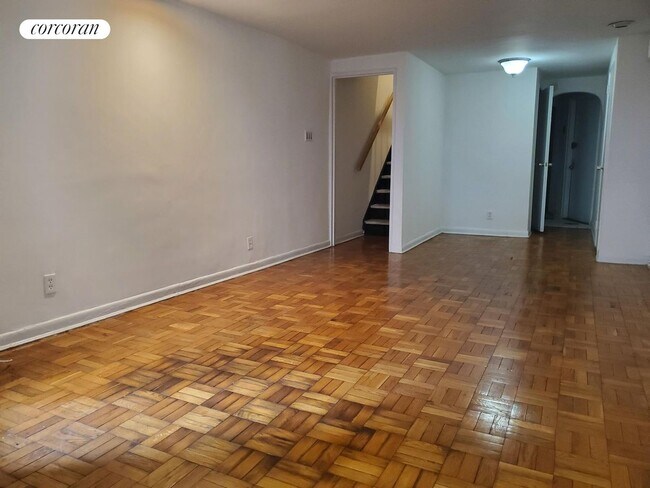 Foto del edificio - 311 E 78th St