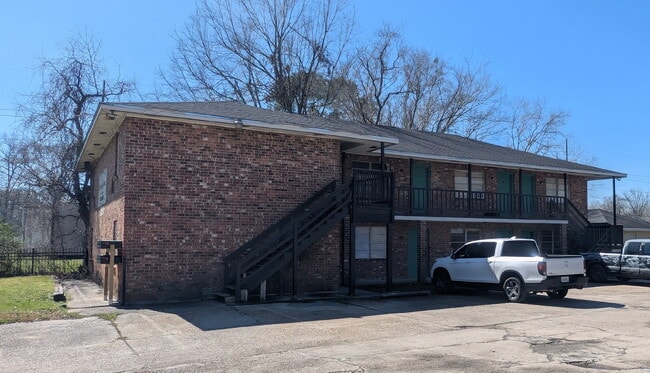 Building Photo - One bedroom for rent.