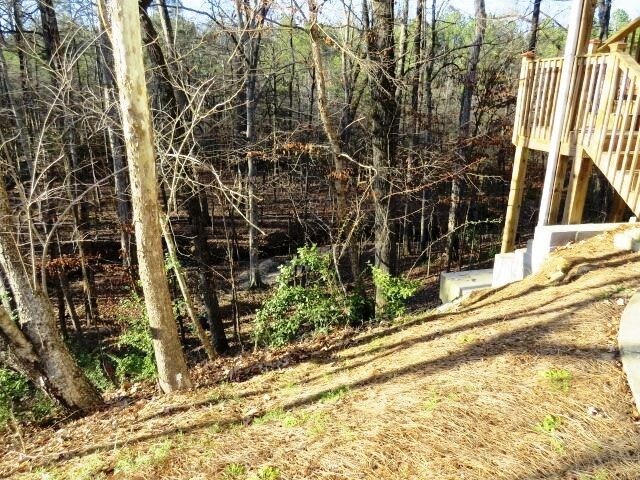 Building Photo - 2495 Huntington Glen Dr