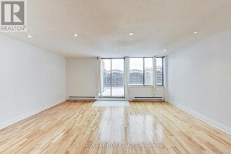 Building Photo - 1011 Dufferin St