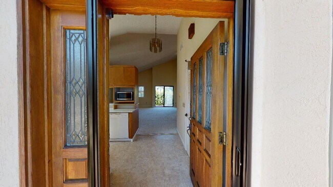 Foto del edificio - Spacious 2 Bed 2 Bath Coronado Backhouse A...