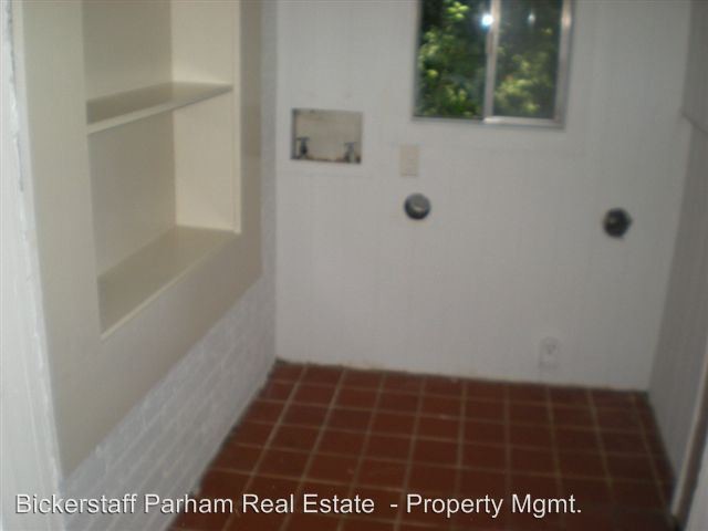 Foto del edificio - 1704 Boulevard St