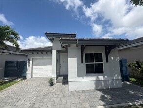 Building Photo - 260 SE 32nd Ave