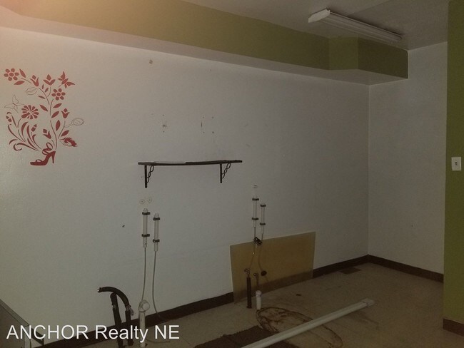 Building Photo - 7950 Bustleton Ave