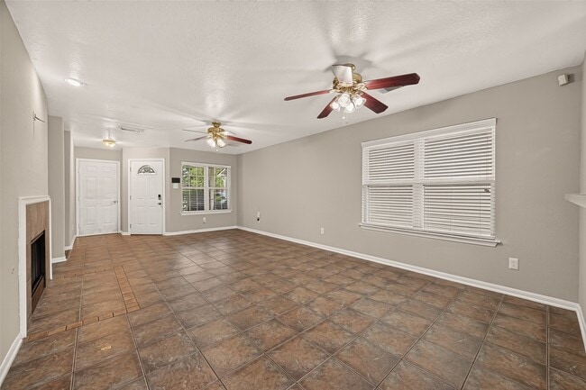 Building Photo - 13330 Belvedere Park Ct