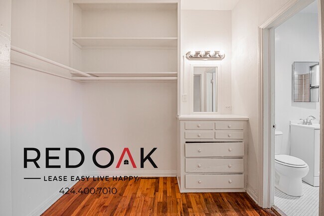 Foto del edificio - 836 Sanborn Ave