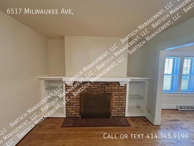 Building Photo - 6517 Milwaukee Ave