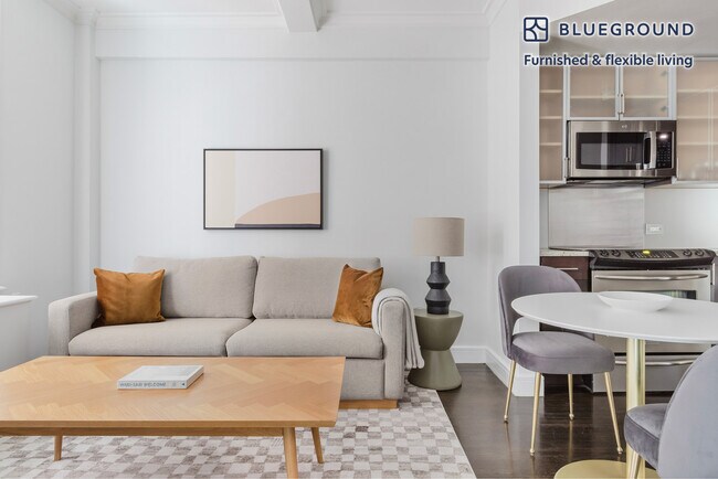 Foto del edificio - 210 W 70th St