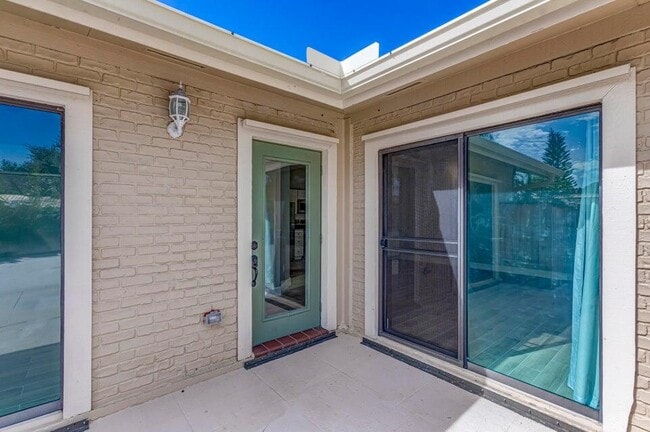 Building Photo - 5518 Golden Eagle Cir