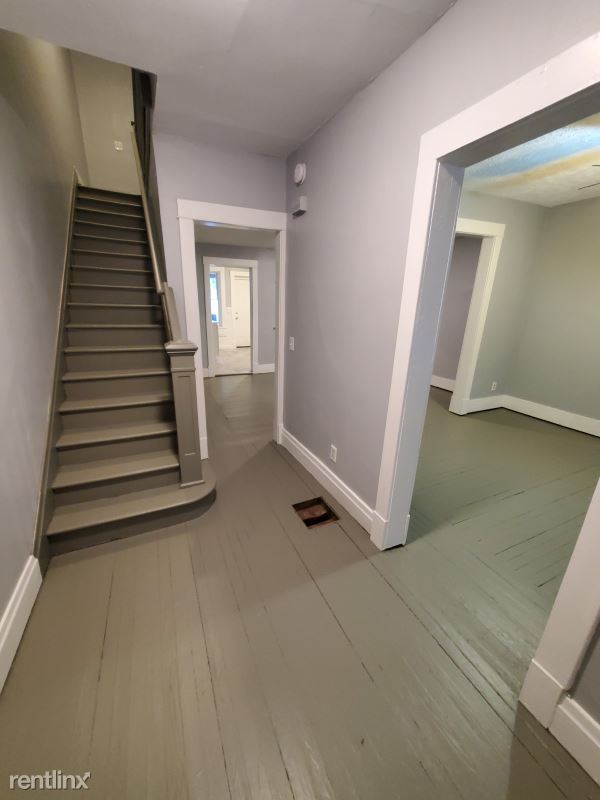 Foto del edificio - 3 br, 1 bath Townhome - 1636 Foster Ave