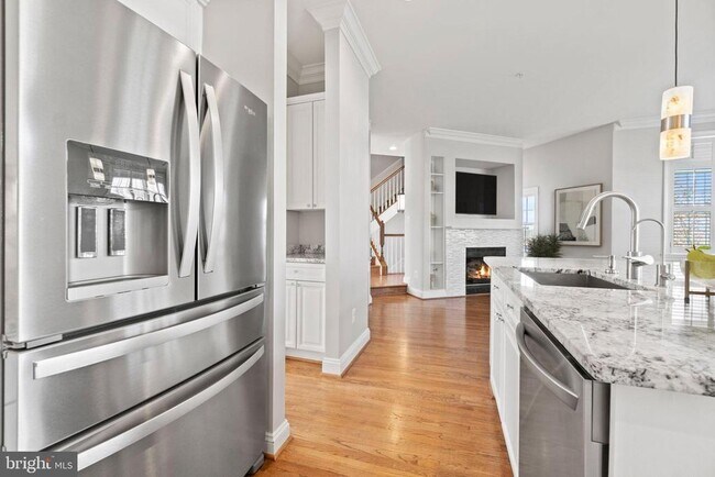 Foto del edificio - 12168 Chancery Station Cir