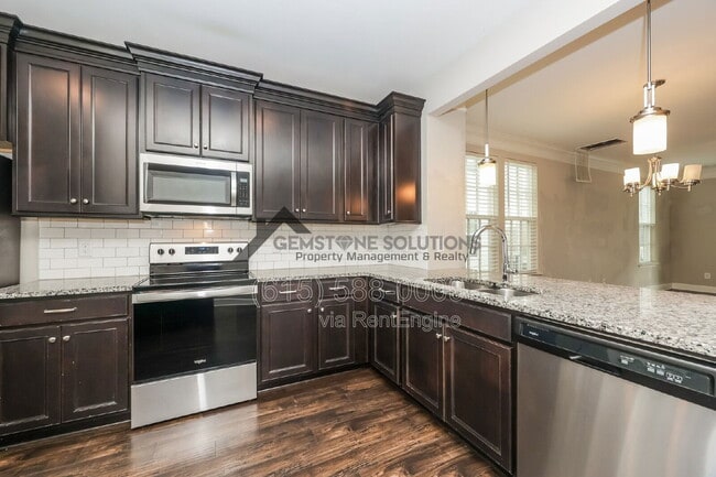 Building Photo - 345 Kara Ln