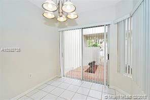 Foto del edificio - 9842 NW 43rd Ter