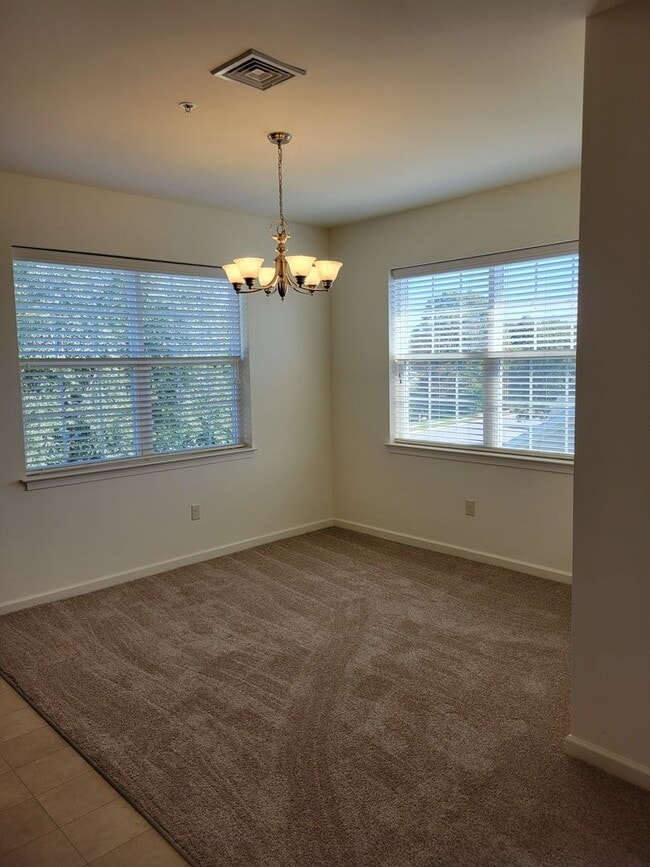 Foto del interior - Sutherland Village