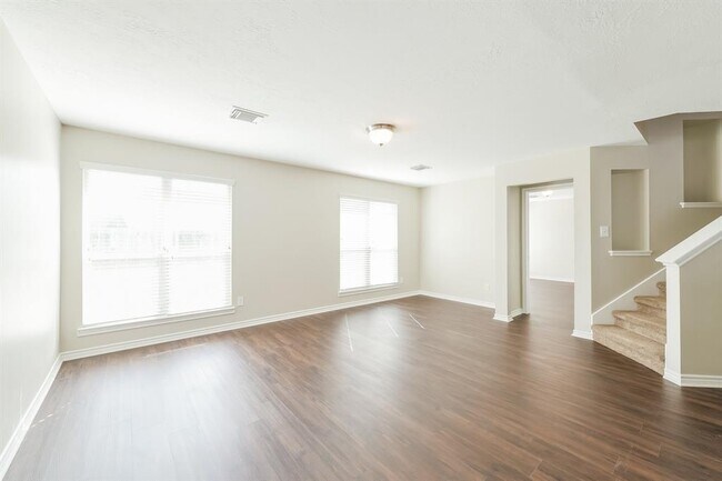 Foto del edificio - 19811 Lindenwick Ct